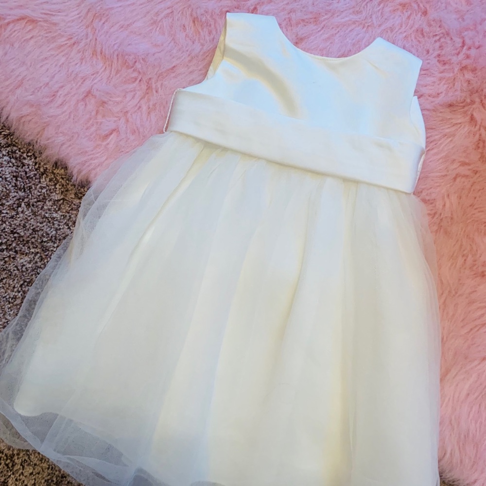 David’s Bridal Flower Girl Dress